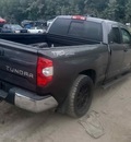 toyota tundra 5 7l